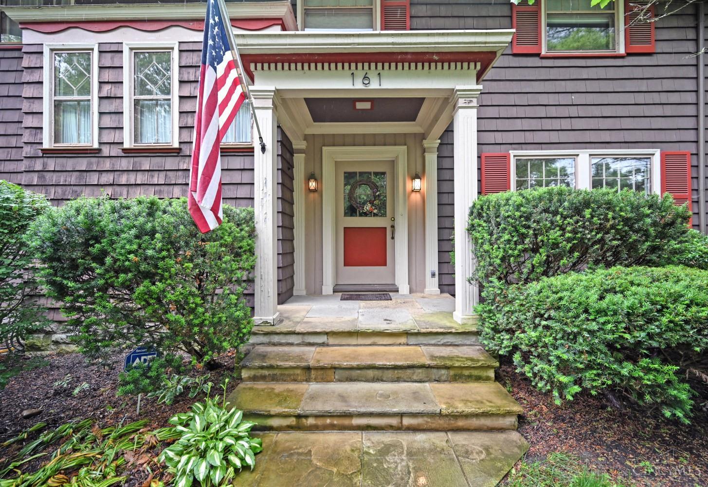 161 Lafayette Circle