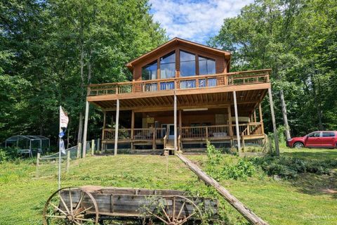 Photo of 7205 State Route 124, Mifflin Twp, OH 45646 (MLS # 1884327)