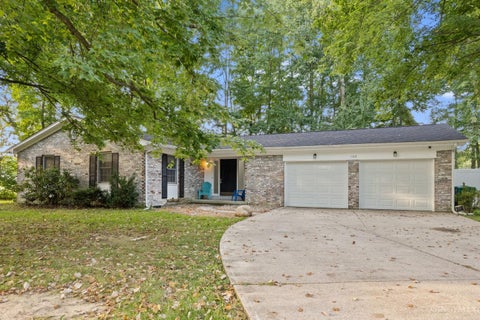 Photo for 106 Red Bud Lane