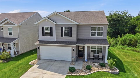 Photo of 4989 Lakeview Drive, Hamilton Township, OH 45152 (MLS # 1885432)