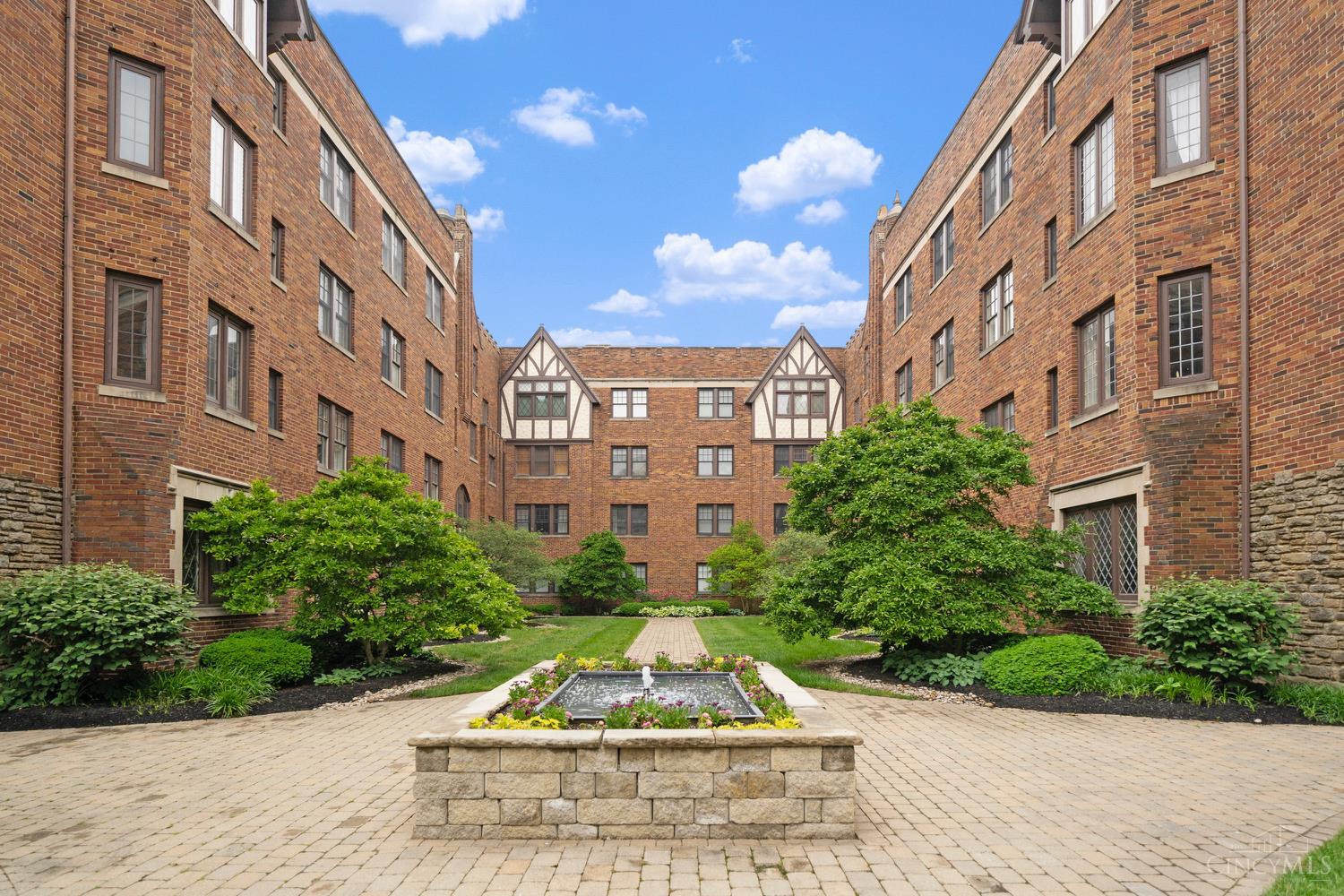 2324 Park Avenue #28, Cincinnati, Ohio image 2
