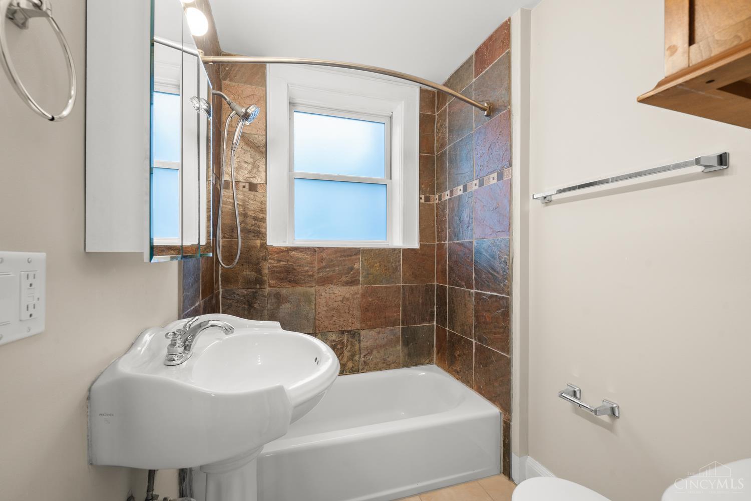 2324 Park Avenue #28, Cincinnati, Ohio image 14