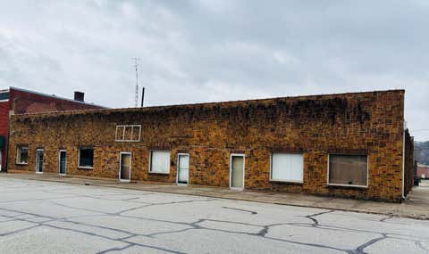 Photo for 217 W Sixth Street