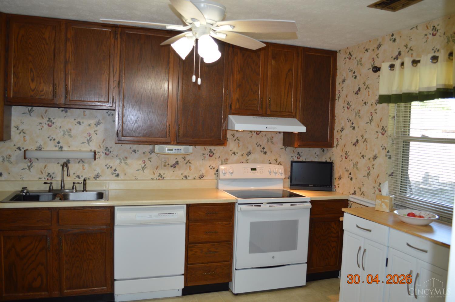 207 Diston Lane