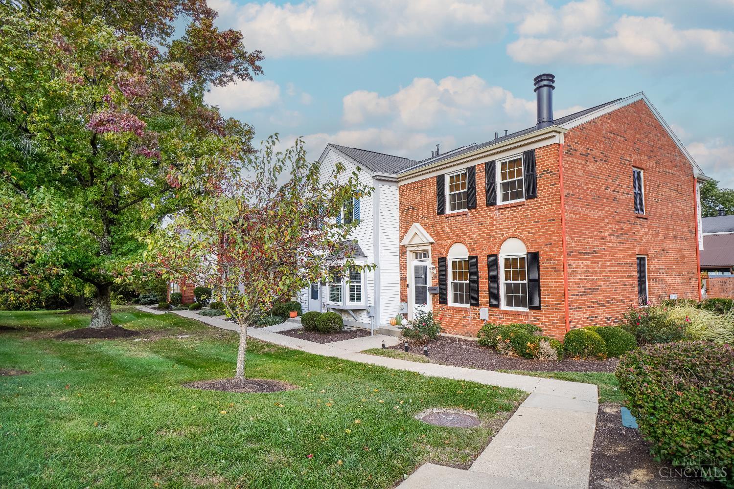 3464 Sunbury Lane