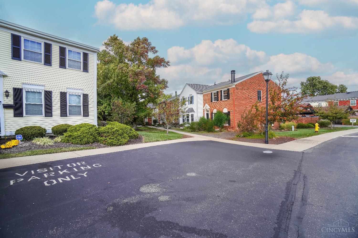 3464 Sunbury Lane