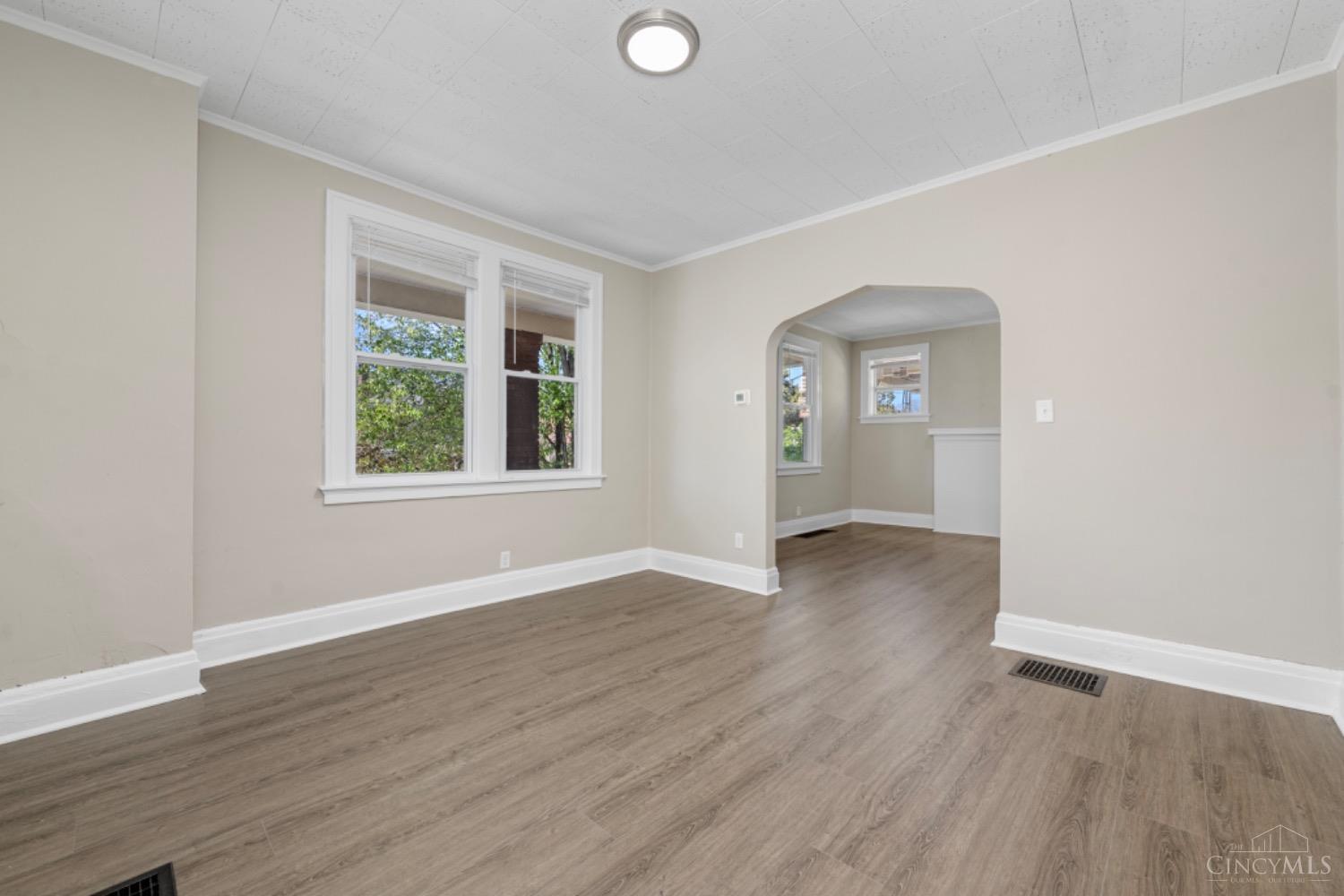 4550 Clearview Avenue, Cincinnati, Ohio image 7