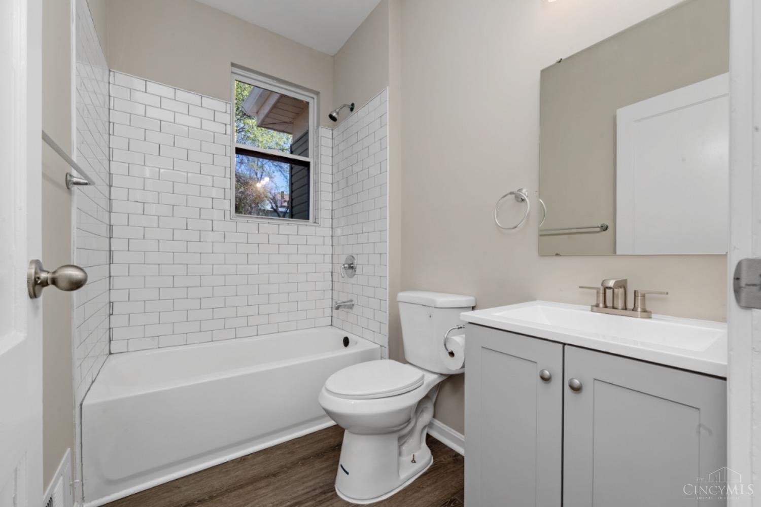 4550 Clearview Avenue, Cincinnati, Ohio image 14