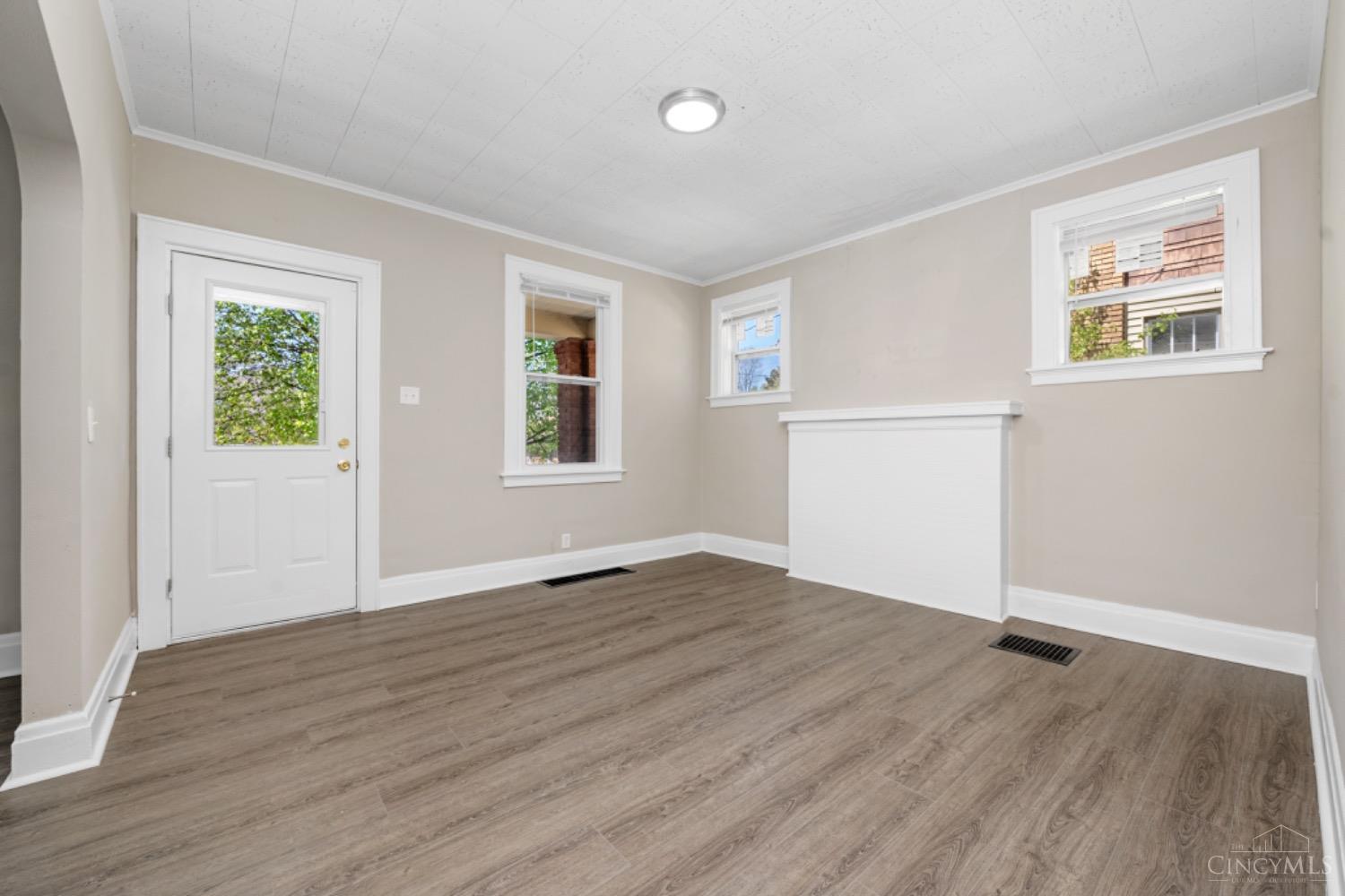 4550 Clearview Avenue, Cincinnati, Ohio image 4