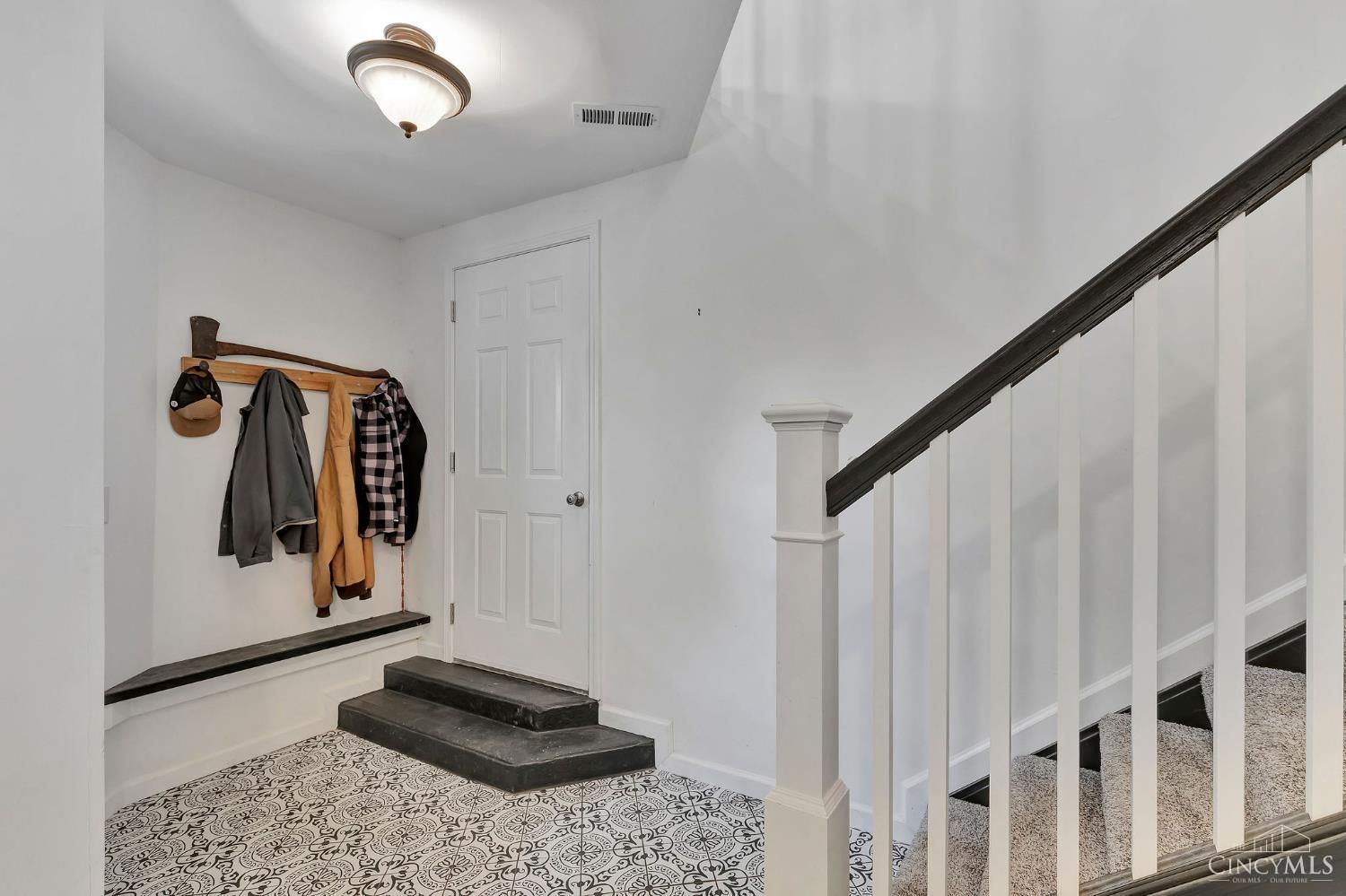 10337 Paddys Run Road