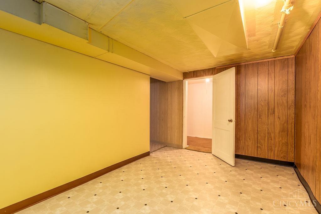 3373 Rocker Drive, Colerain Twp, Ohio image 33