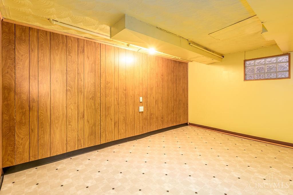 3373 Rocker Drive, Colerain Twp, Ohio image 32