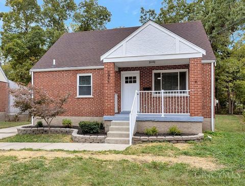 2035 Carpenter Drive North College Hill OH 45239
