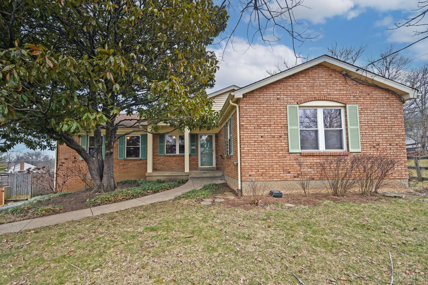 2140 Trailwood Drive