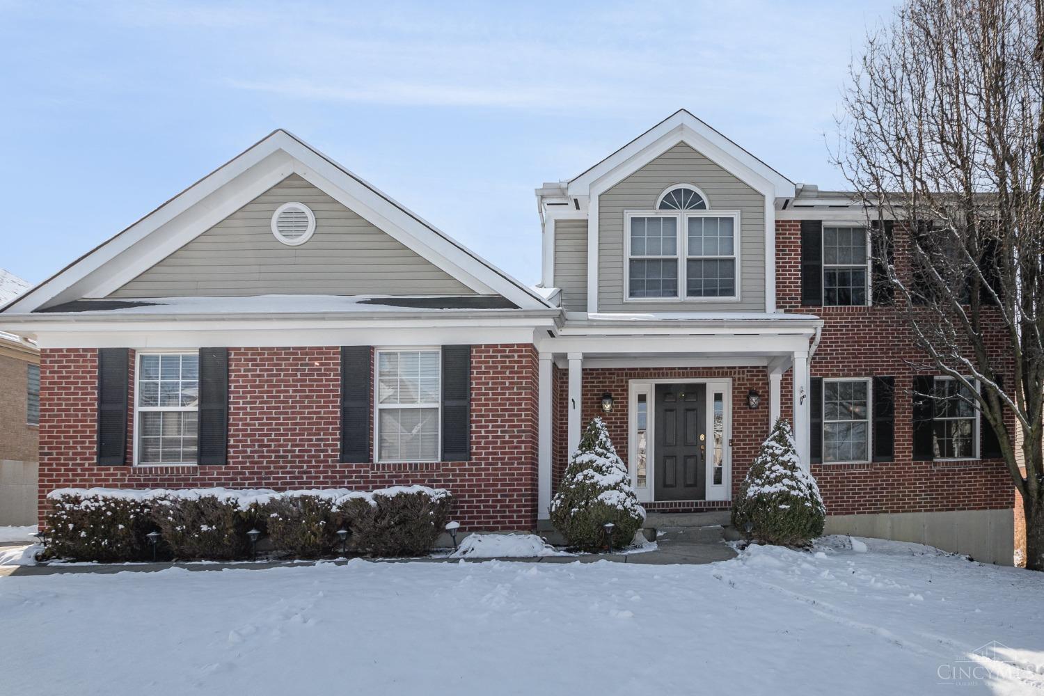 8230 Springleaf Lake Drive, Colerain Twp, Ohio image 1