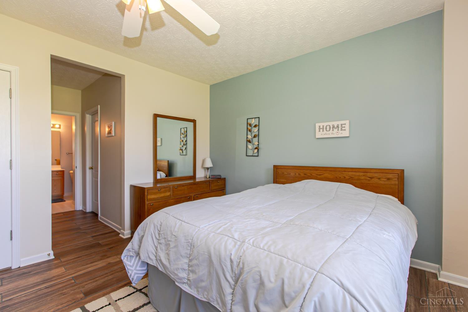 6260 Lake Front, Mason, Ohio image 37