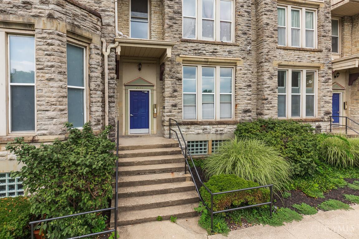 2151 Fulton Avenue 5