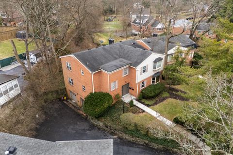 Photo of 1812 Belle Meade Court #3, Cincinnati, OH 45230 (MLS # 1864965)