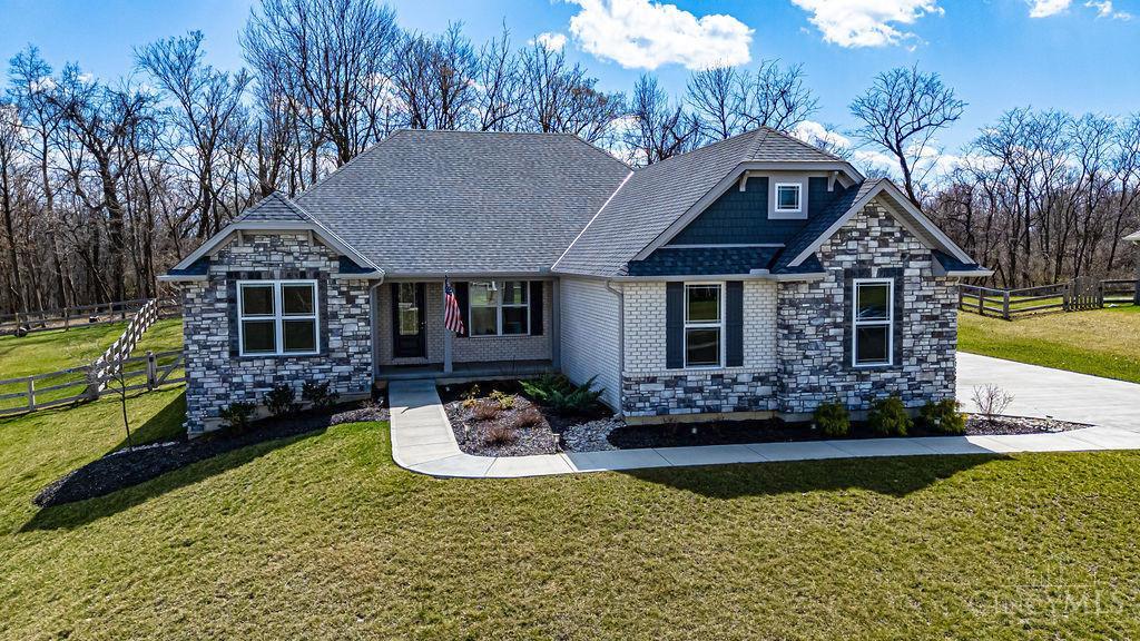 3525 Sunny Acres Drive, Ross Twp, Ohio image 1