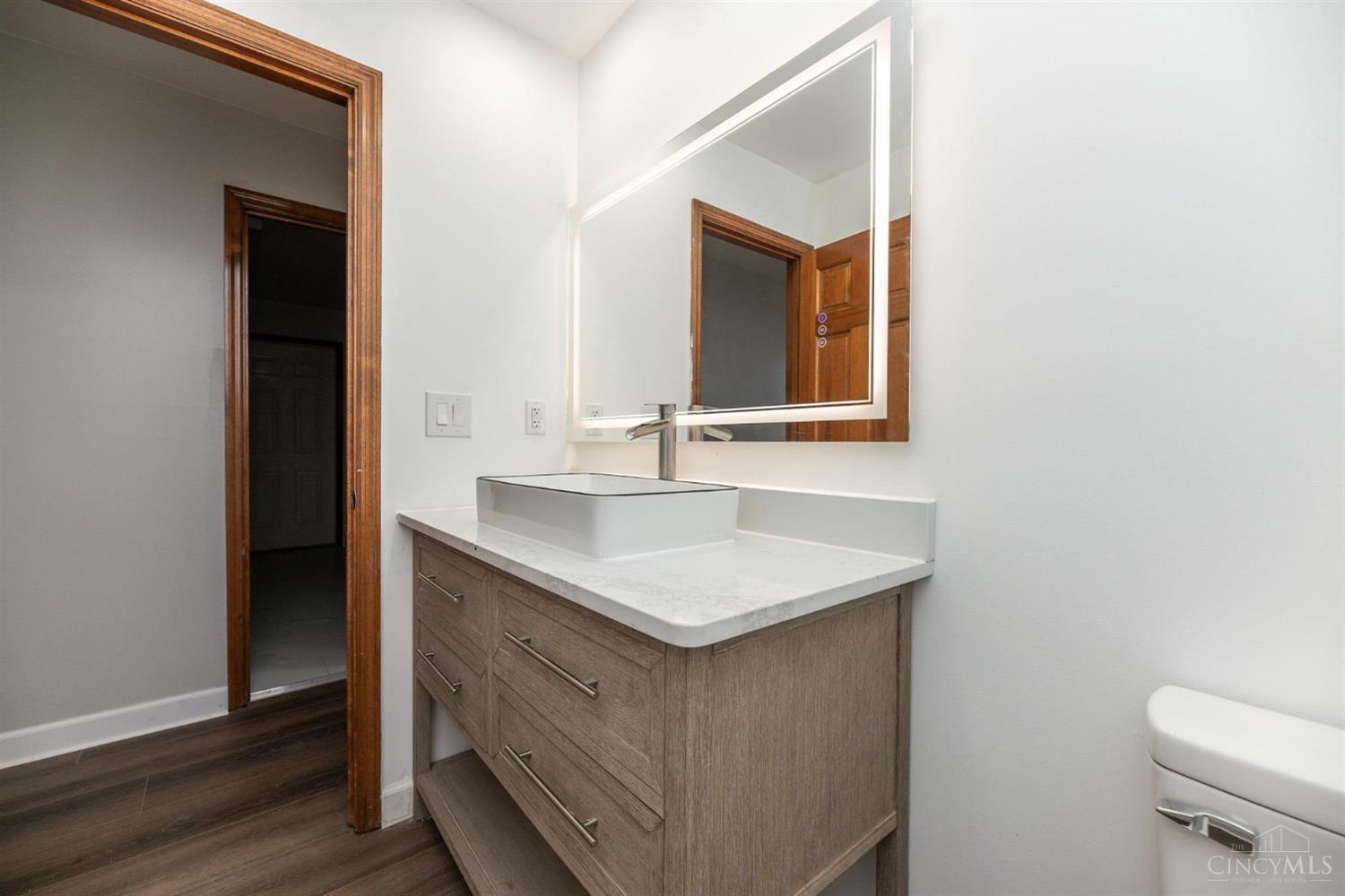 8237 Eagle Ridge Drive, West Chester, Ohio image 29