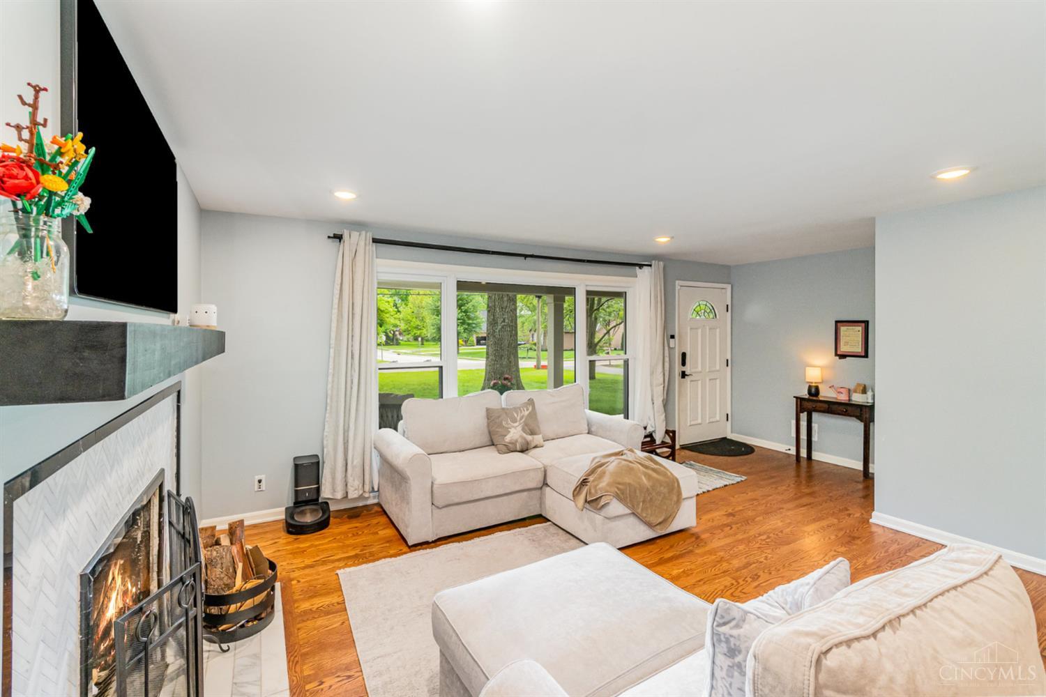 10128 Zig Zag Road, Blue Ash, Ohio image 6
