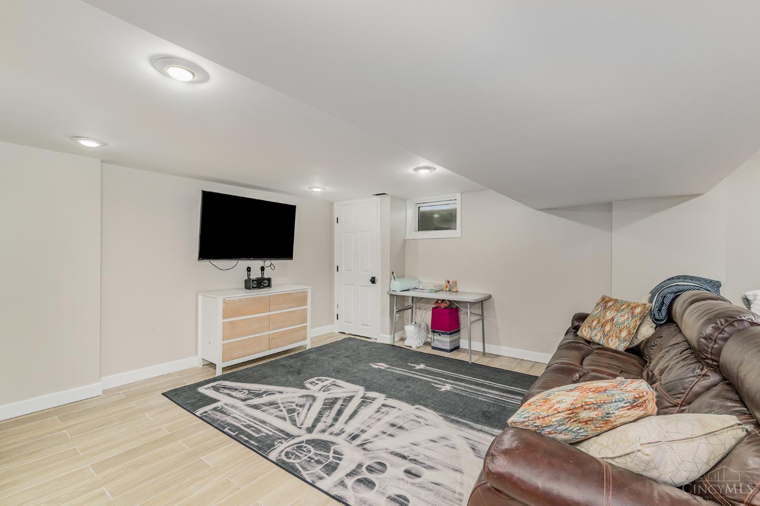 10128 Zig Zag Road, Blue Ash, Ohio image 27