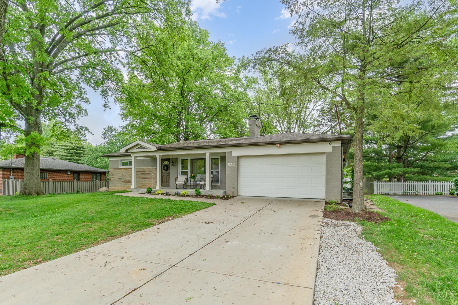10128 Zig Zag Road, Blue Ash, Ohio image 3
