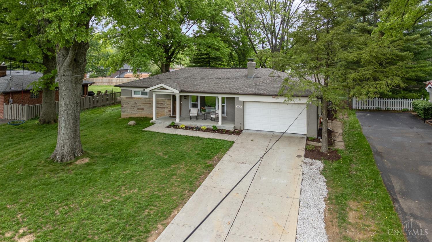 10128 Zig Zag Road, Blue Ash, Ohio image 39