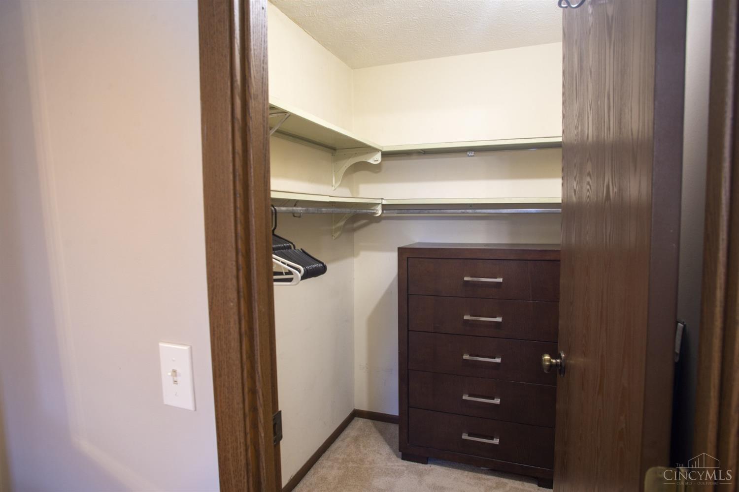 522 Riddle Road #24, Cincinnati, Ohio image 16