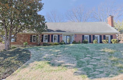 Photo of 2833 Grandin Hollow Lane, Cincinnati, OH 45208 (MLS # 1870957)