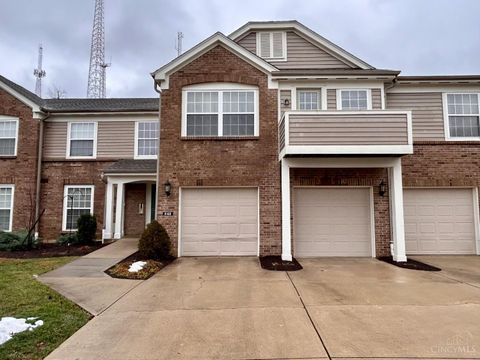 Photo of 840 Southmeadow Circle #305, Springfield Township, OH 45231 (MLS # 1863842)
