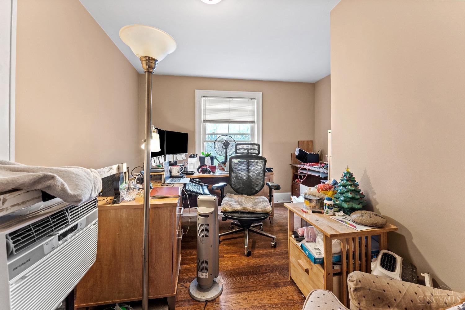 209 Kenwood Drive, Middletown, Ohio image 13