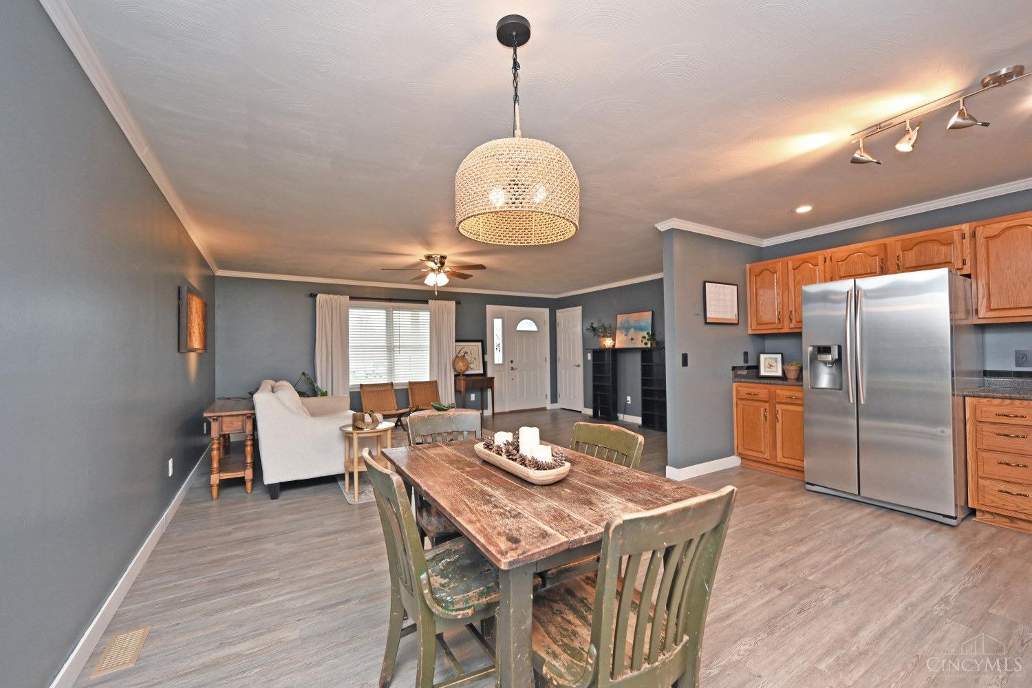 124 Glenavy Drive, Lynchburg, Ohio image 12