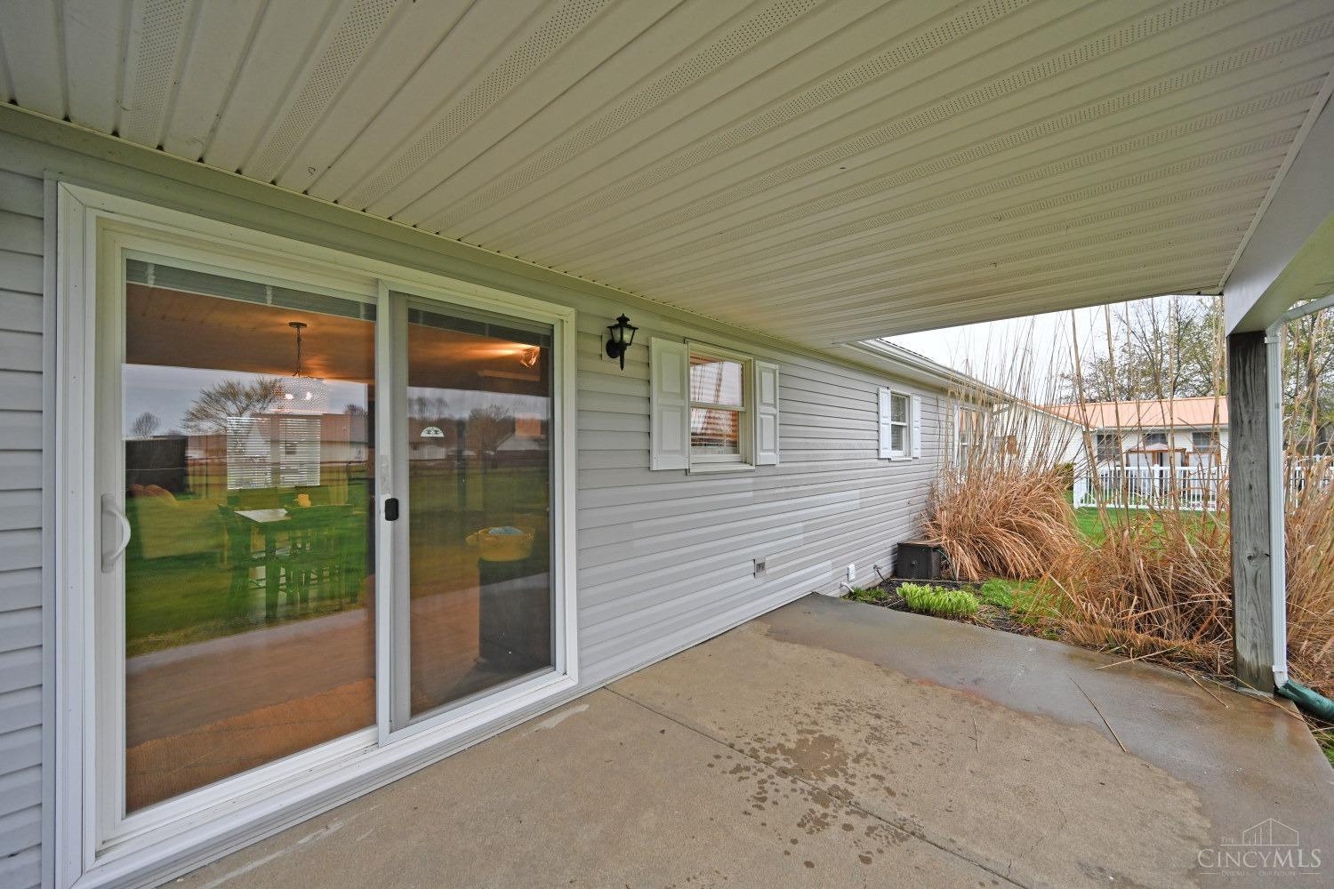 124 Glenavy Drive, Lynchburg, Ohio image 27