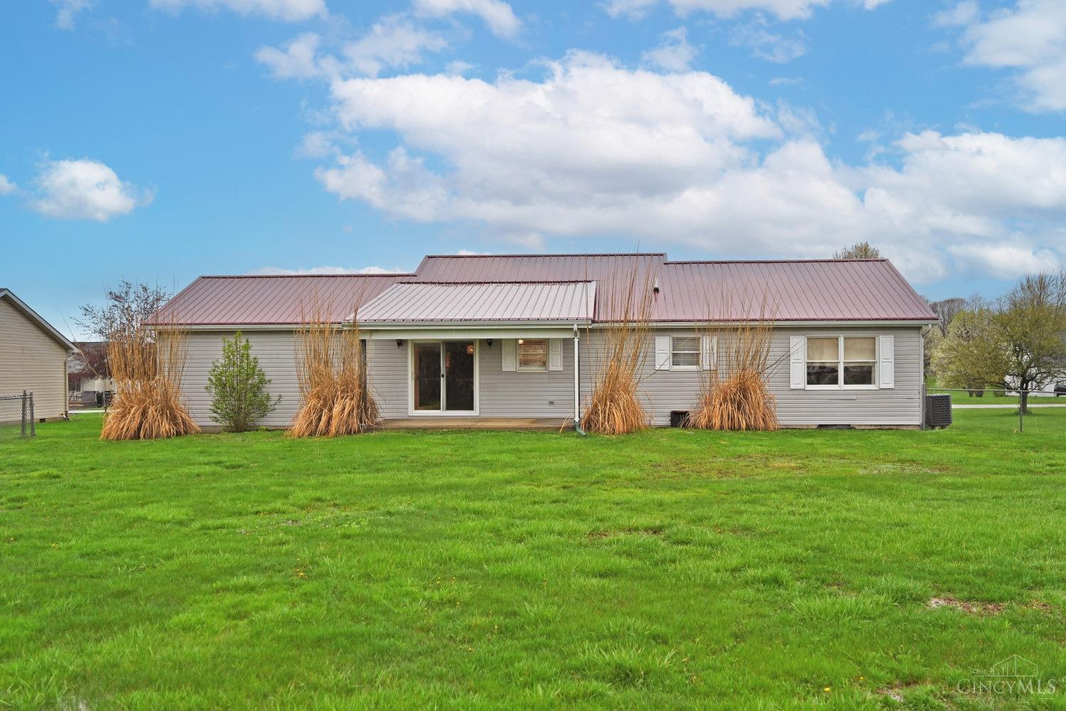 124 Glenavy Drive, Lynchburg, Ohio image 32