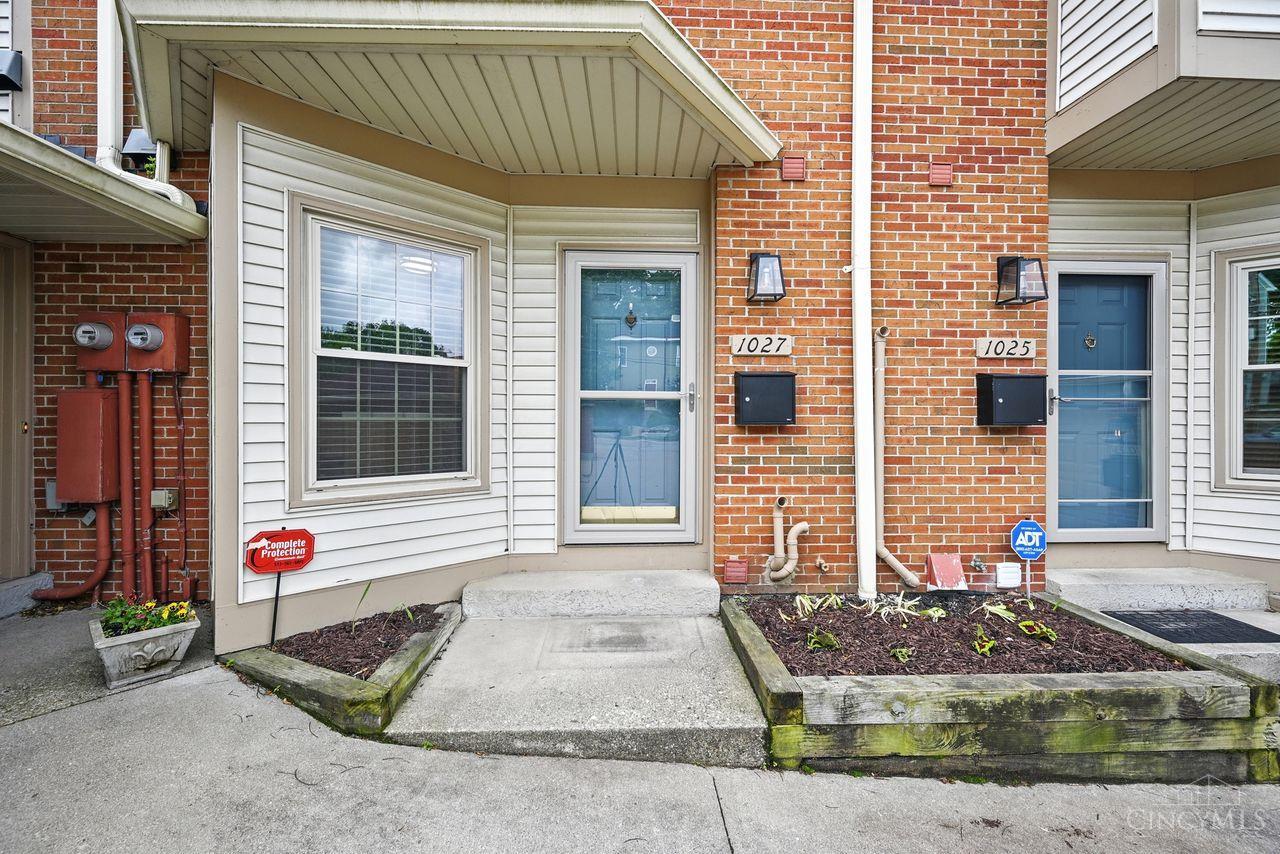 1027 Windsor Street, Cincinnati, Ohio image 4