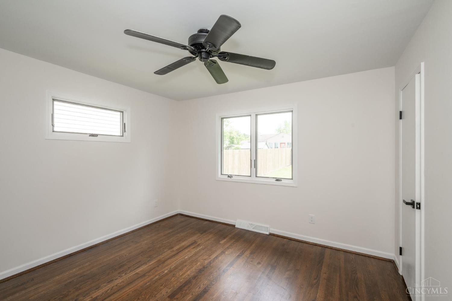 11126 Centennial Avenue, Blue Ash, Ohio image 21
