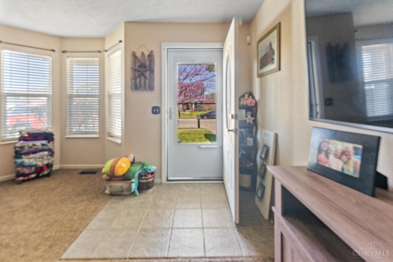 428 Peyton Drive, Trenton, Ohio image 4