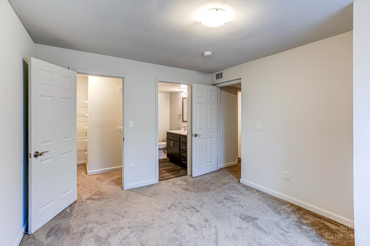 Delhi Twp, Ohio 45238, United States, 2 Bedrooms Bedrooms, ,2 BathroomsBathrooms,Residential,Active,145779