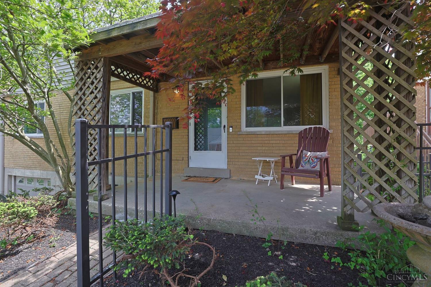 316 Glenroy Avenue