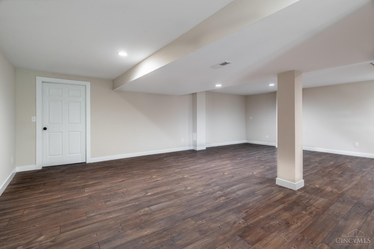 7240 Falling Woods Drive, West Chester, Ohio image 48