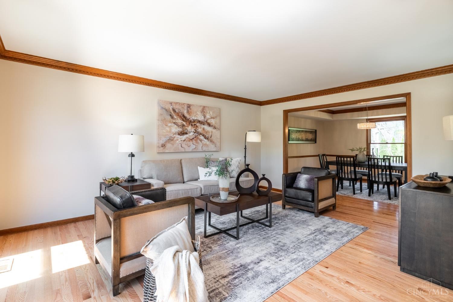 7240 Falling Woods Drive, West Chester, Ohio image 8