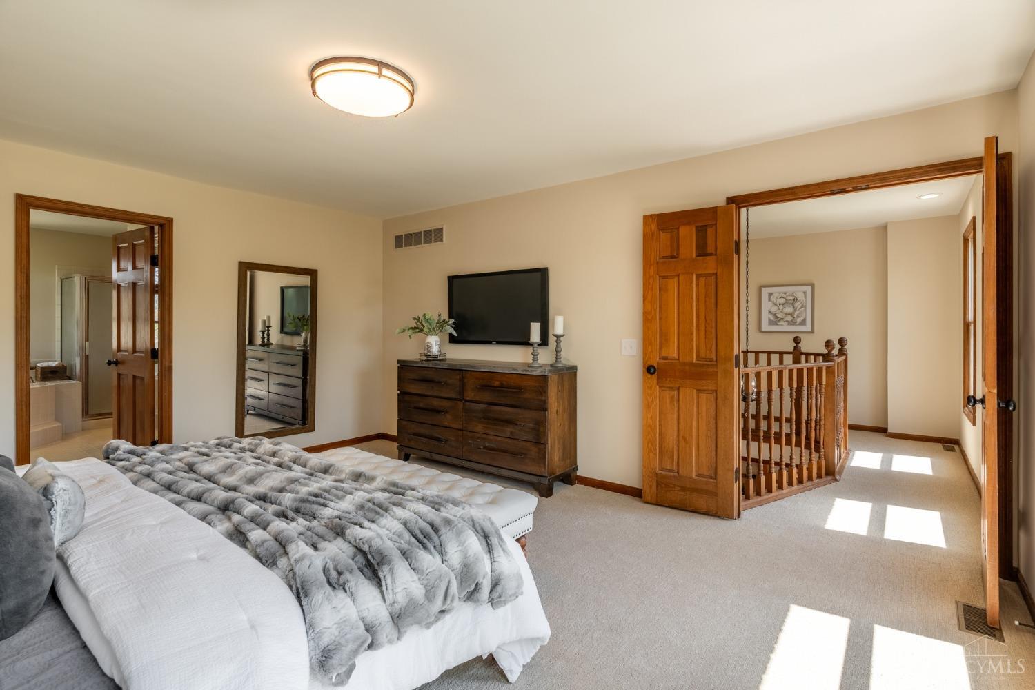 7240 Falling Woods Drive, West Chester, Ohio image 32