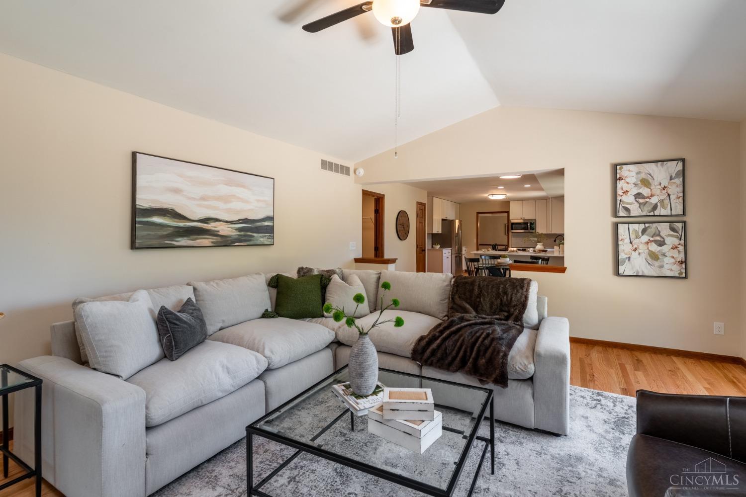 7240 Falling Woods Drive, West Chester, Ohio image 24