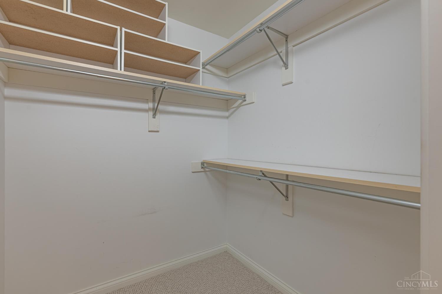 Dayton, Ohio 45440, United States, 2 Bedrooms Bedrooms, ,2 BathroomsBathrooms,Residential,Active,231259