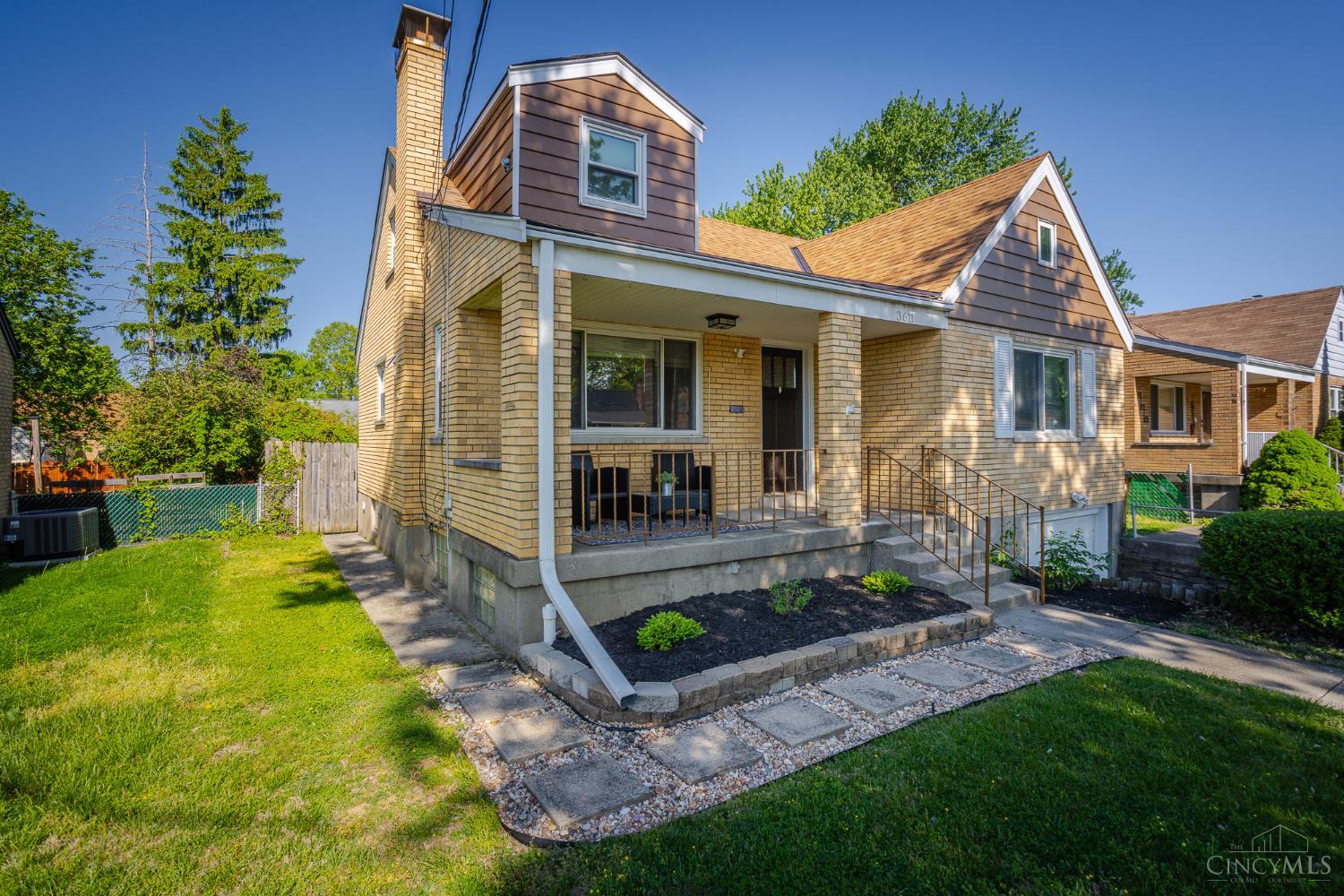 3611 Neiheisel Avenue