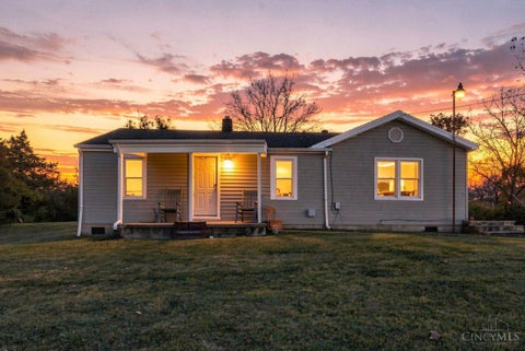 Photo of 4190 Stubbs Road, Middletown, OH 45042 (MLS # 1898129)