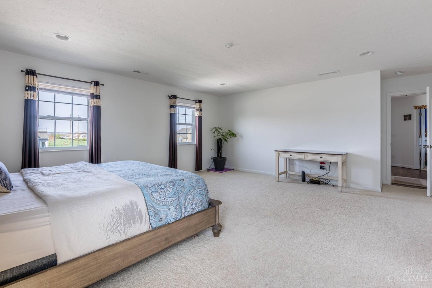 1100 Sarah Freeman Drive, Washington, Ohio image 26