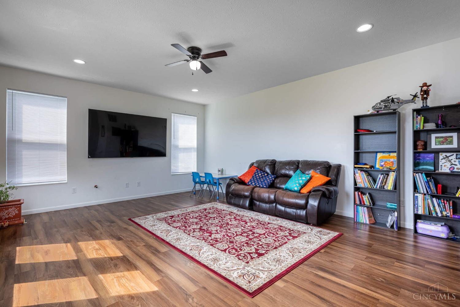 1100 Sarah Freeman Drive, Washington, Ohio image 12