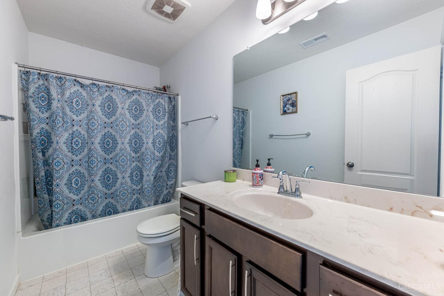 1100 Sarah Freeman Drive, Washington, Ohio image 20
